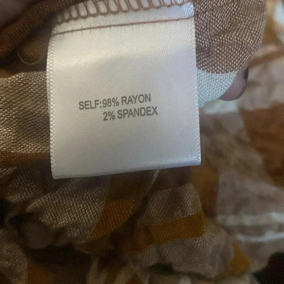 New Jane + Delancey Plaid Lightweight Button Down Blouse Size Medium - Picture 6 of 6